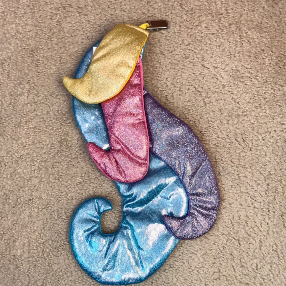 NWOT Clip on Unicorn or Horse Tail